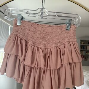 Chic Ruffled Mini Skirt in Blush Pink